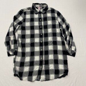 Victoria's Secret Black and White Plaid Nightshirt
